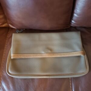 Charles Jourdan Actif Clutch